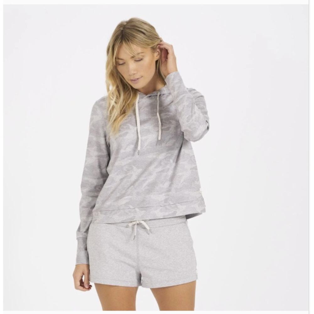 Vuori Halo Essential Hoodie Sweatshirt Pale Gray Heather Camo Size XS
